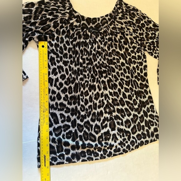 Lynn Ritchie animal print 3/4 sleeve pullover blouse top Sz-S.   T18 - Picture 10 of 10